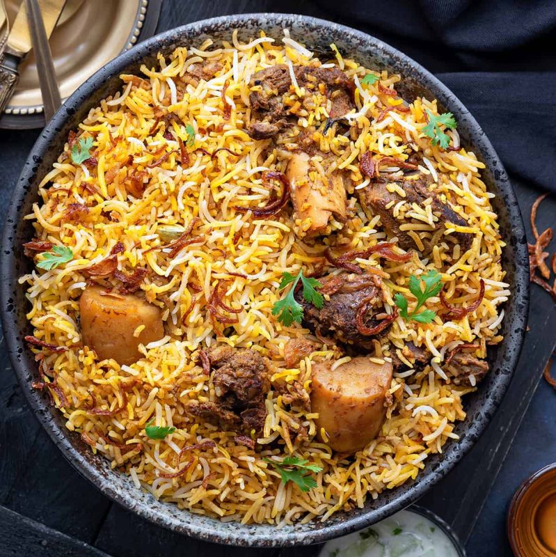 Sindhi Chicken Biryani Delivery in Lahore - Order now! - FoodAAZZ